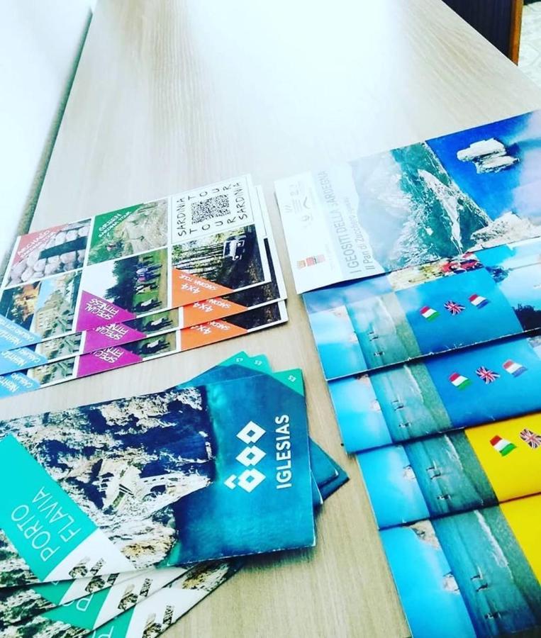 Centro Azzurro Villa Iglesias Dış mekan fotoğraf