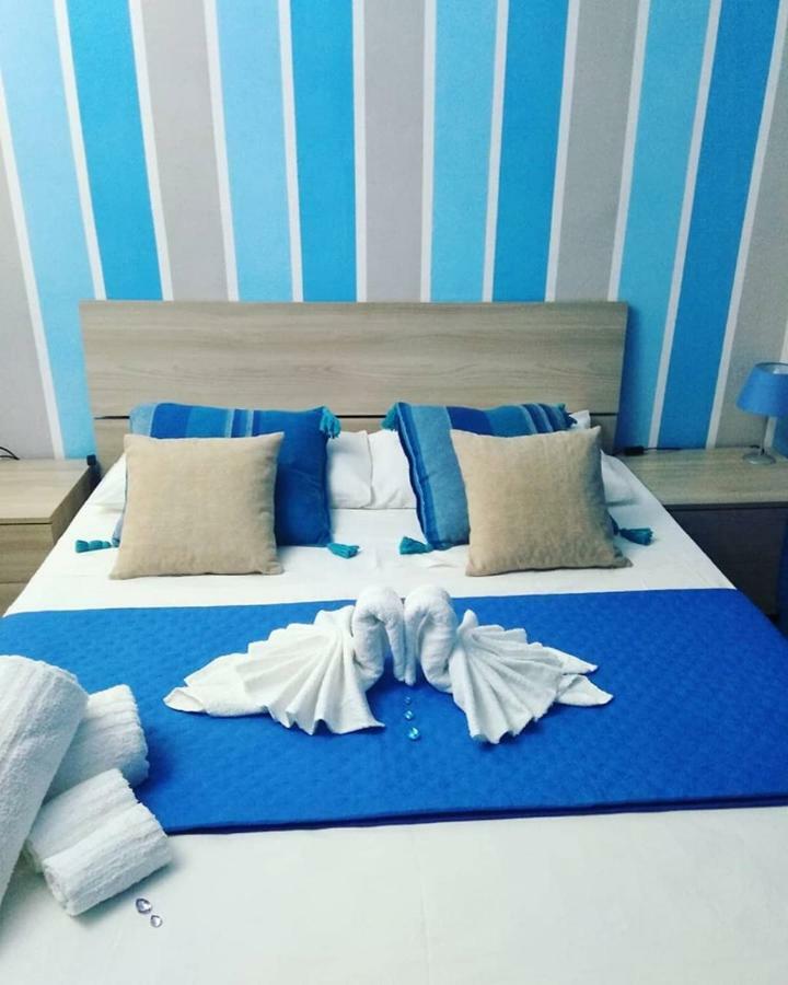 Centro Azzurro Villa Iglesias Dış mekan fotoğraf